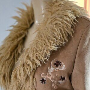 Vintage embroidered fall coat